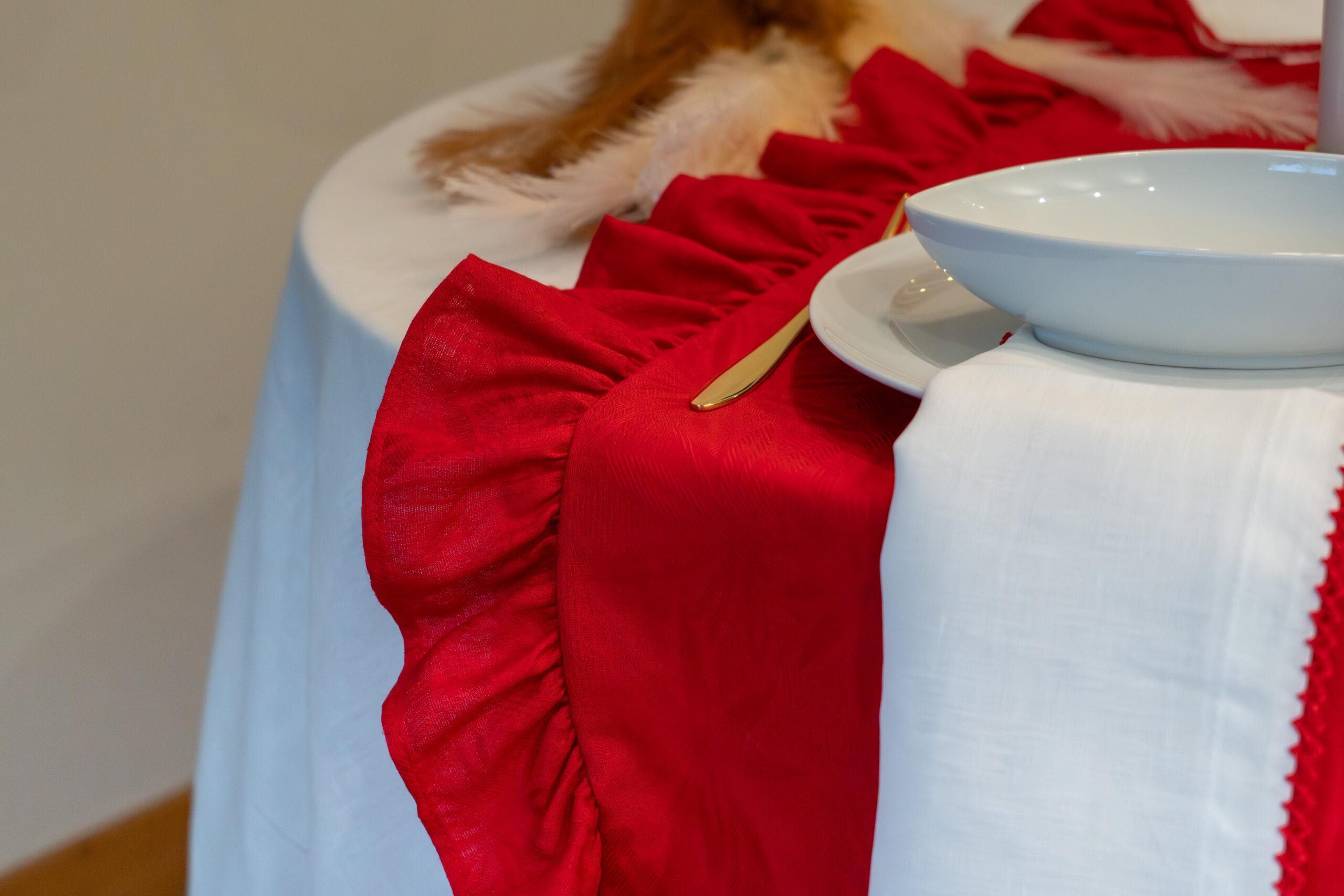 Runner Folho Linho Vermelho - Image 2