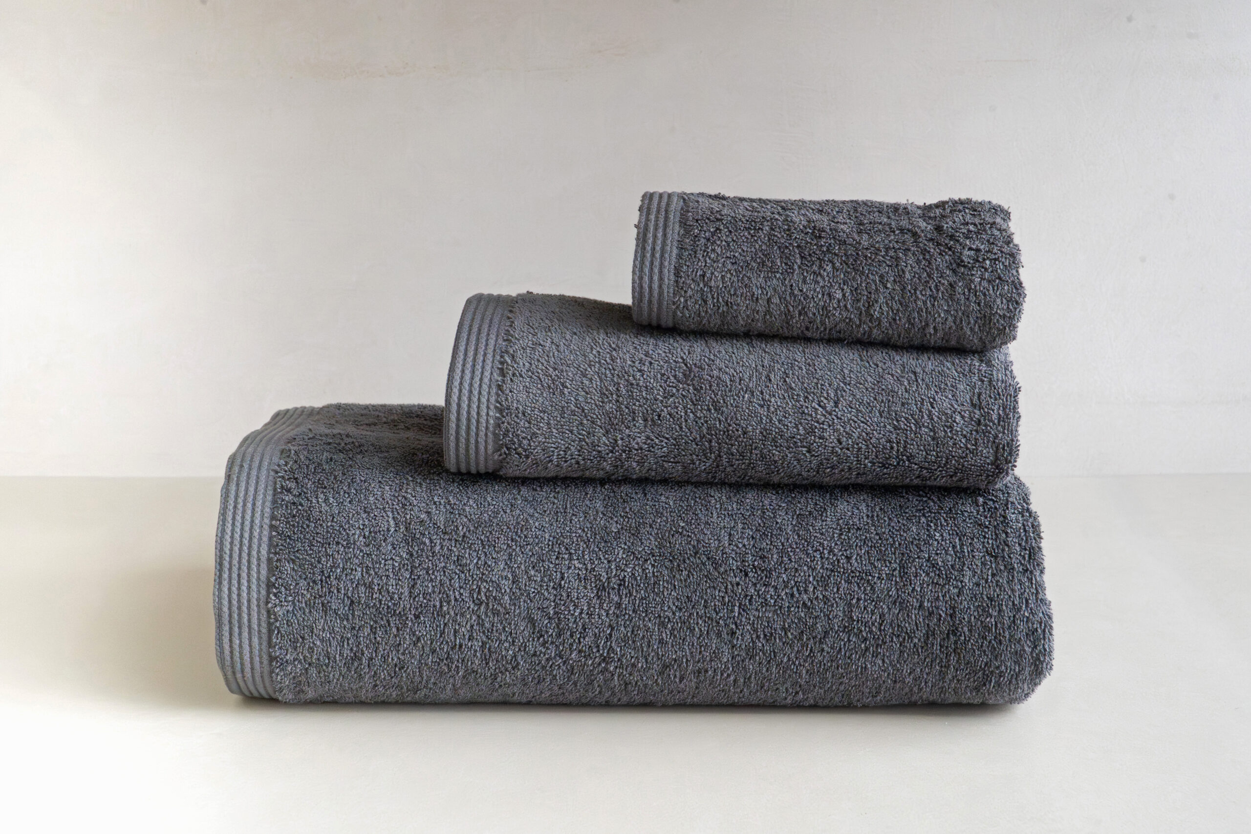 Conjunto de Banho Liso Cinza - Image 4