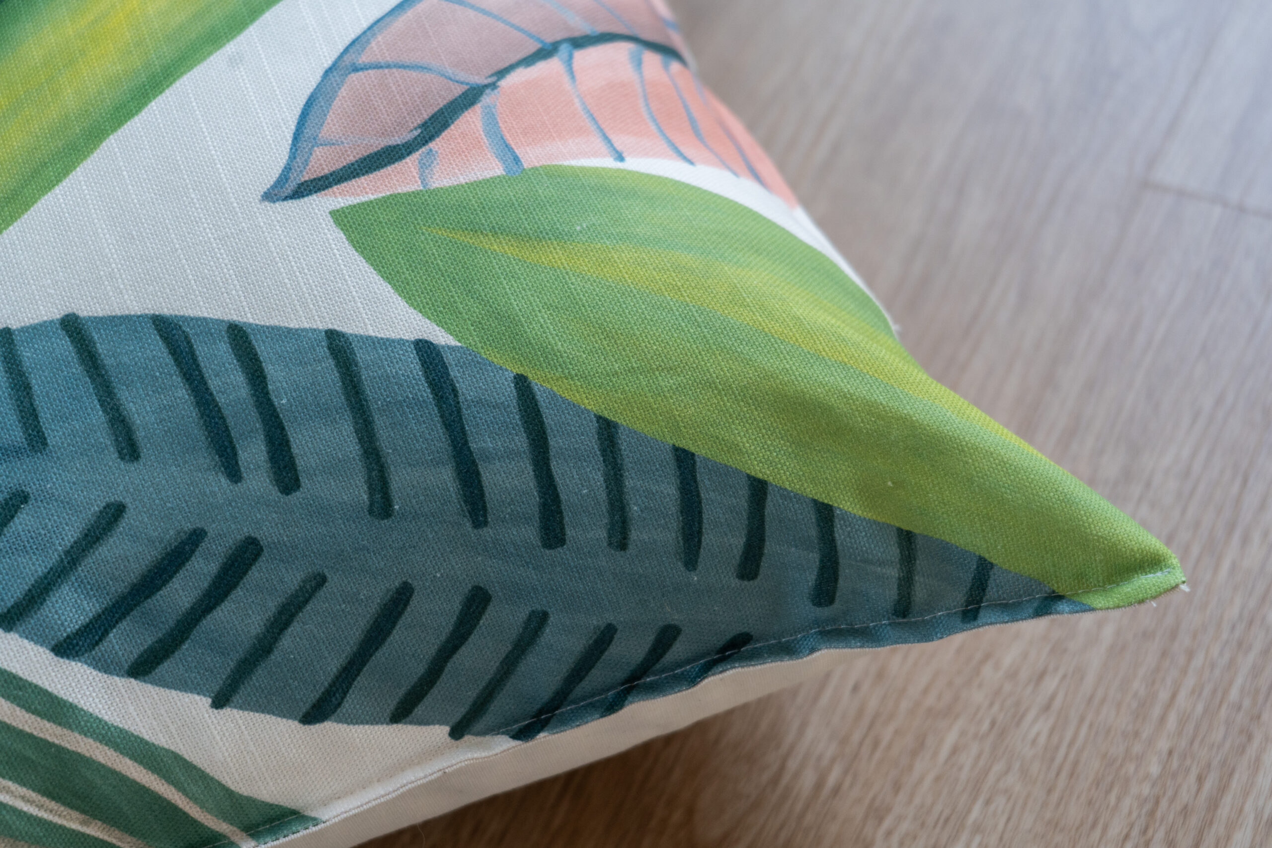 Almofada Leaf Color